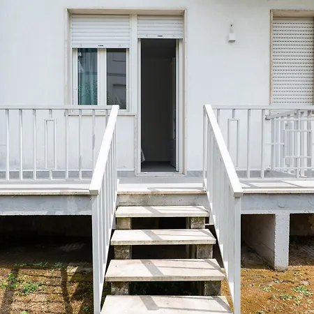 Apartment La Marinella *